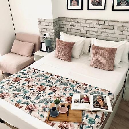 Apartamentos Elite - Art Collection - Frida เมรีดา ภายนอก รูปภาพ
